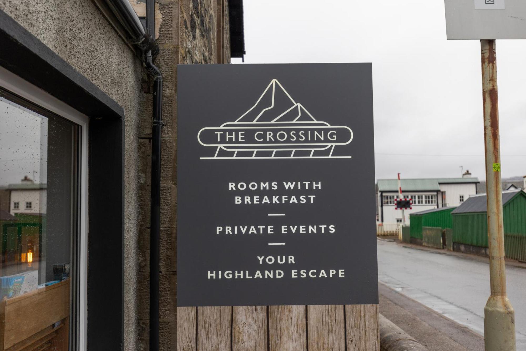The Crossing Hotel Kingussie Exterior photo